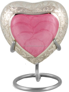 Ensemble d'urne de crémation souvenir de cœur par Brassworld fournitures commémoratives indiennes - Product Image 4