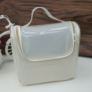 ที่แขวนกระเป๋าเครื่องสำอางกันน้ำพีวีซีโปร่งใสที่มีแววออแกไนเซอร์กระเป๋าเดินทาง - Product Image 2