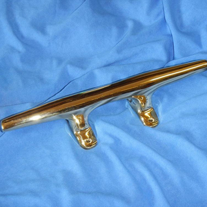 Manija de cornamusa Náutica de latón marino, acabado de pulido - Product Image 1