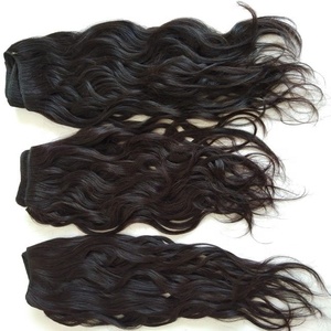 Extensiones de cabello humano alineadas con cutícula ondulada virgen cruda India suave negro Natural envío gratis Envío listo Paquete de cabello de muestra gratis - Product Image 4