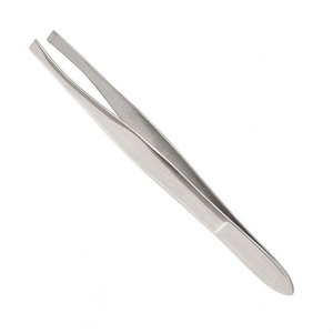Pinzas Automáticas para Cejas y Pestañas con Punta Inclinada, Marca Personalizada, Material de Acero Inoxidable, Mango de Plástico, Diseño Sostenible - Product Image 3