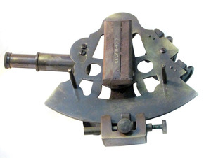 LAITON ANTIQUE NAUTIQUE KELVIN MARINE SEXTANT 4 ARTICLE CADEAU SEXTANT NAUTIQUE PAR CALVIN HANDICRAFT - Product Image 3