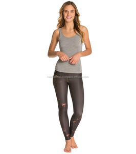 โลโก้ที่กําหนดเองการพิมพ์ออกกําลังกายผู้หญิงยิมสวมใส่เลกกิ้งพร้อมกระเป๋าสําหรับสุภาพสตรี - Product Image 4