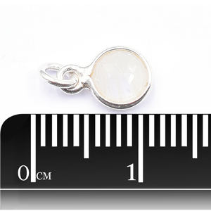 Pierre de lune arc-en-ciel forme ronde lunette en argent sterling 925 pendentif plaqué argent fabrication de bijoux faits à la main - Product Image 2