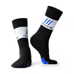 ถุงเท้าฟุตบอลสำหรับผู้ชายถุงเท้ากีฬาแบบอัดโลโก้พื้นล่างสำหรับฤดูใบไม้ร่วง - Product Image 5