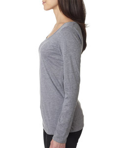 Vente en gros T-shirt uni personnalisé pour femmes, décontracté, grande taille, hauts à manches longues avec encolure dégagée, nouveaux modèles Explosion - Product Image 5