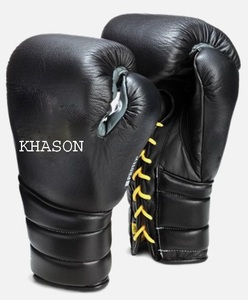 Gants de boxe en cuir de vachette à isolation thermique avec fermeture à crochet et boucle pour la compétition Logo personnalisé - Product Image 4