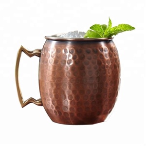 Toptan 100% bakır el sanatları dövülmüş Moscow Mule kupaları veya bardak parlak hint üretici tarafından bitmiş