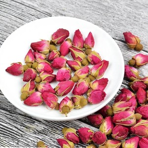 Pétales de rose séchés naturels pour le thé, les bains et les pot-pourris - Product Image 6