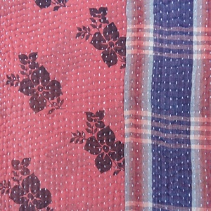 Fait à la main Vintage Kantha Quilt indien réversible lavable jeter pour la maison ou l'hôtel-disponible pour la vente en gros - Product Image 3
