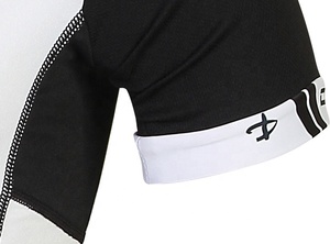Jersey de ciclismo transpirable personalizado de alta calidad para hombre, 100% poliéster, tela de secado rápido, costuras planas, 3 bolsillos abiertos, camisetas al por mayor - Product Image 5