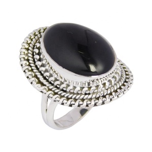 Vente en gros de bagues en argent sterling 925 avec pierres précieuses et onyx noir, bagues éternité en vermeil au design antique pour mariages, fournisseur direct - Product Image 1