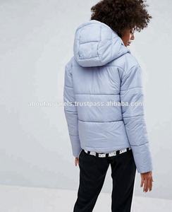 Gilet personnalisé de haute qualité pour femme, doudoune léger et matelassé, collection - Product Image 2