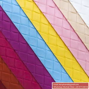 Bolsa de piel sintética con patrón flocado en relieve de PVC, estilos impresos lisos, opciones de tela de microfibra PU, actualizaciones de sofá, zapato, asiento de coche - Product Image 3