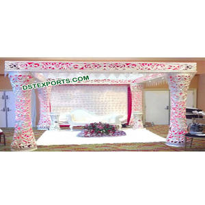 Vivah White Fiber Wedding Mandap Decoración con luces LED Damroo Tallado Bodas indias Decoración tradicional india de la boda - Product Image 1