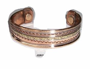 Bracelet en cuivre magnétique avec motifs, à porter, offrant des bienfaits pour la santé, bracelets en cuivre de thérapie magnétique pour soulager la douleur de l'arthrite - Product Image 2