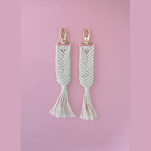 พวงกุญแจ Macrame สไตล์โบฮีเมียนที่สวยงามขอบทันสมัยพวงกุญแจ Macrame สไตล์โบฮูพร้อมการออกแบบอินเทรนด์ในราคาถูก - Product Image 2