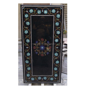 Mesa con Incrustaciones de Mármol Negro Indio con Buen Diseño y Atractivo Diseño Floral Decorativo Hecho a Mano con Incrustaciones de Mármol Negro - Product Image 1