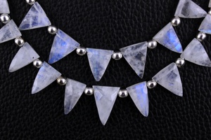Cuentas de piedras preciosas triangulares facetadas de piedra lunar arcoíris de Fuego Azul naturales para DIY pulsera collar fabricación de joyas - Product Image 3