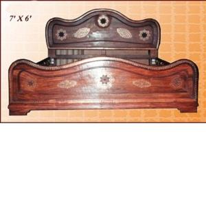 Lit en bois - Product Image 1