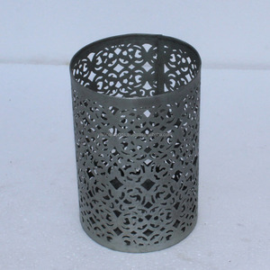 Porte-bougie votif en métal, sans flamme, fait à la main, avec revêtement en poudre, pour la décoration de mariage et de fête - Product Image 1