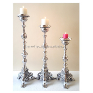 Soporte de Pilar barroco plateado de metal de aluminio hecho a mano con acabado de níquel y diseño en relieve para decoración de bodas - Product Image 1