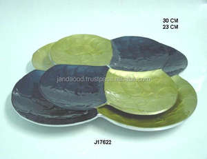 Plateau en aluminium moulé à quatre compartiments de style moderne de haute qualité plateau en émail en métal disponible - Product Image 3