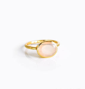925 plata esterlina hermoso anillo chapado en oro hecho a mano Rosa Calcedonia piedra preciosa joyería de moda para bodas y fiestas - Product Image 1
