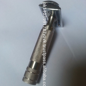 Maquinilla de afeitar de seguridad HKS con mango corto y grueso - Product Image 1