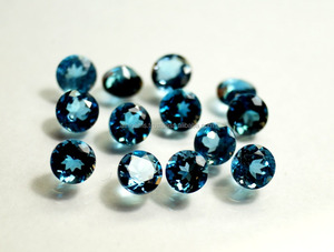 หินโทแพซสีฟ้าลอนดอน6มม. ยอดเยี่ยมหินโทแพซรอบหลวมล้ำค่าล้ำค่าลอนดอนของขวัญหินบุษราคัมสีฟ้าสำหรับเธอ - Product Image 3