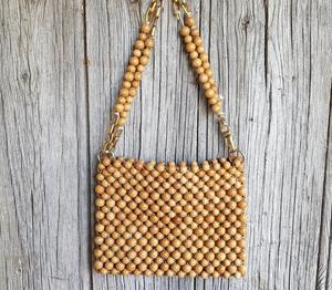 Bolso de Cuentas de Madera Vintage de Vietnam - Product Image 1