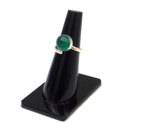 Pierre précieuse d'onyx vert avec forme ronde plaquée argent beau cadeau pour sa bague réglable fantaisie faite à la main - Product Image 3