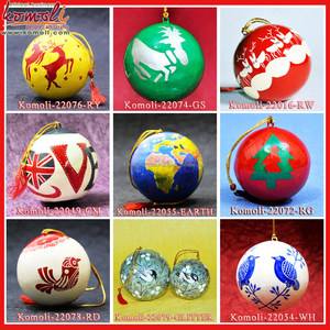 Adornos de decoración navideña personalizados, decoración pintada a mano con nombres - Product Image 4