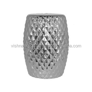 Mesa lateral de Metal con relieve de diamante, niquelado, para dormitorio y sala de estar, uso decorativo para el hogar - Product Image 1