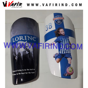 Espinilleras de Fútbol Personalizadas con Logotipo, Coloridas, de Fibra de Carbono, Impermeables - Product Image 2