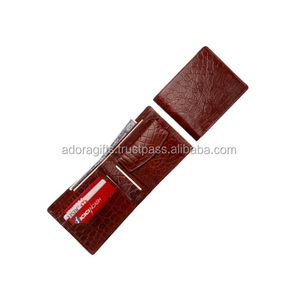 กระเป๋าสตางค์หนังจระเข้ของผู้ชายพร้อมช่องใส่เหรียญแบบเปิดปิดระบบ RFID และที่ใส่บัตรเครดิต - Product Image 1