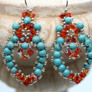 Pendientes de moda bordados a mano de perlas blancas Pendientes de bordado de perlas exquisitos Pendientes de declaración de bordado de perlas - Product Image 2