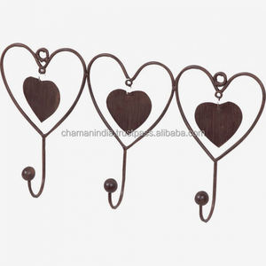 ตะขอติดผนังรูปหัวใจโลหะดูวินเทจ - Product Image 1