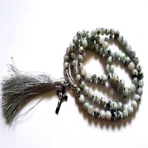Rainbow Moon Stone Jaap Mala con cuentas de piedras preciosas naturales cruzadas - Product Image 1