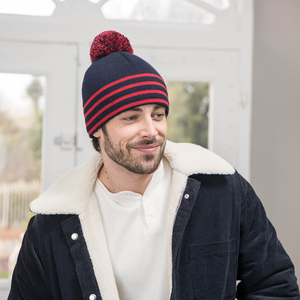 Gorro de punto acrílico de invierno para hombres y mujeres, accesorio de viaje cómodo inspirado en la escena de la playa, gorros de tela comunes - Product Image 3