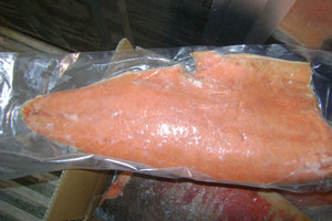 Filet de saumon rose congelé LQF, sans peau, sans os, emballé sous vide, certifié ISO, Afrique du Sud - Product Image 2