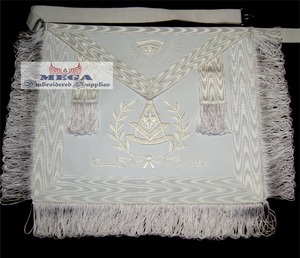 Tablier blanc brodé passé maître couture et couture artisanat maçonnique Regalia artisanat - Product Image 1