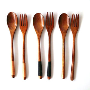 Juego de cuchara y tenedor de madera, 6 unidades - Product Image 1