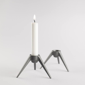 Porte-bougie de forme conique, en métal gris - Product Image 1