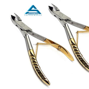 Herramienta de belleza profesional: cortauñas para cutículas chapadas en oro de acero inoxidable para dedos de las manos y los pies - Product Image 4