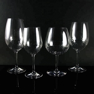 Verre à vin rouge martelé Tritan en plastique sans BPA 20oz 600ml - Product Image 2