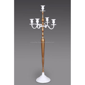 Combinaison de candélabres à cinq bras blancs et dorés Candélabres de sol en métal décorés pour la décoration intérieure et extérieure - Product Image 2