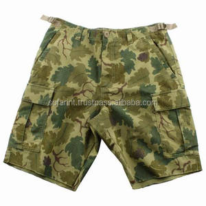 Pantalones Cortos Cargo Unisex Color Oliva con 6 Bolsillos, Transpirables, de Secado Rápido, de Algodón, para Hombre - Product Image 2