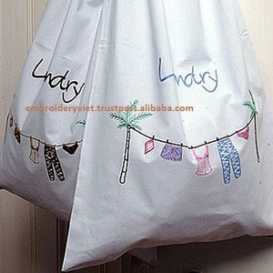 Broderie à la main Sac À Linge - Product Image 1