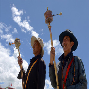 ล้อสวดมนต์แบบมือถือตั้งโต๊ะทำจากทองสัมฤทธิ์  งานแกะสลักโลหะด้วยเทคนิคการสลักแบบดั้งเดิม - Product Image 5